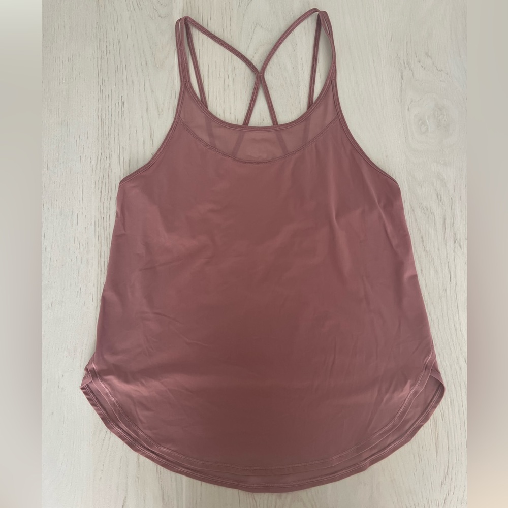 Lululemon mauve tank top